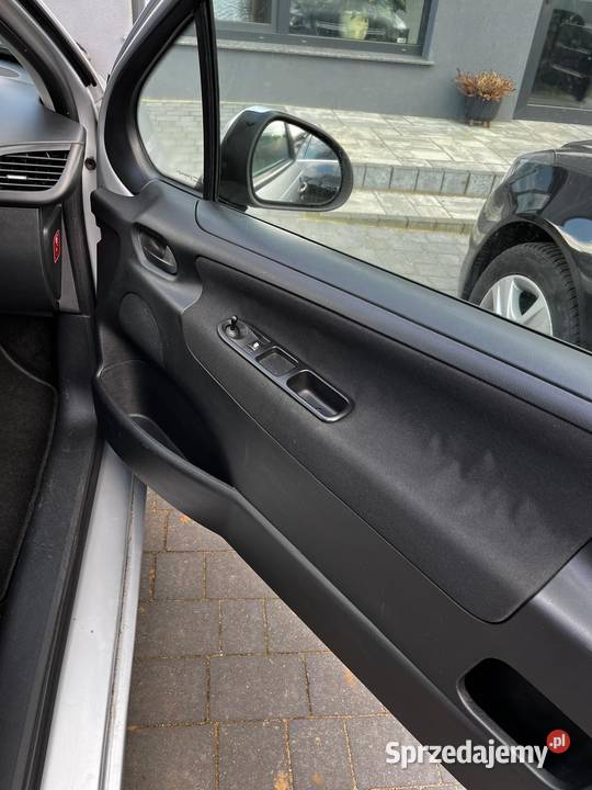 Peugeot 207 16 hdi 2008r 90 nieuszkodzony Goleniów sprzedam