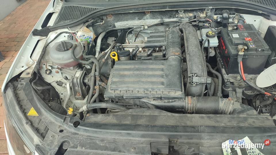 Skoda Octavia 14 benzyna krajowy światła przeciwmgielne Siewierz