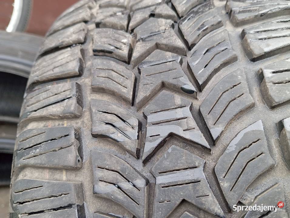 Opony zimowe 205 55 r 16 śląskie Dąbrowa Górnicza sprzedam