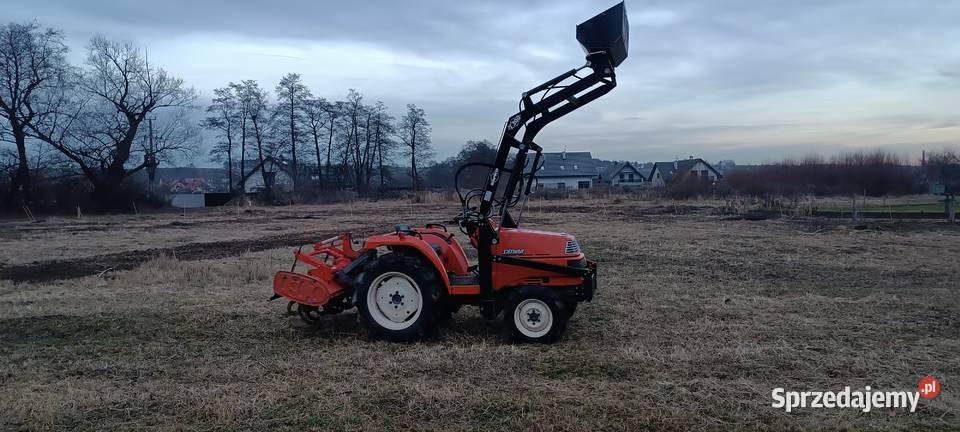 Traktor Kubota X 20 DT 4x4 20 wsponTUR Kubota Kraków sprzedam