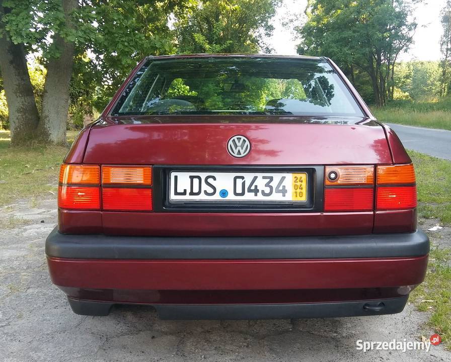 Bezwypadkowe VW Vento Jetta 18 z niemiec 1993r Dębno