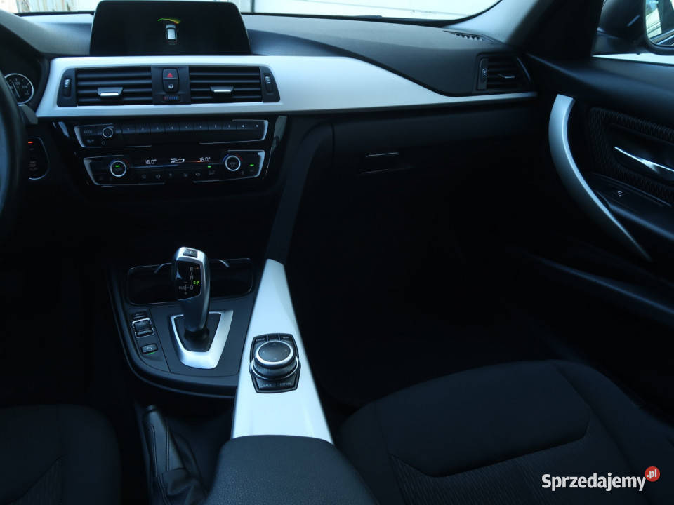 BMW 3 320 i xDrive ESP mazowieckie