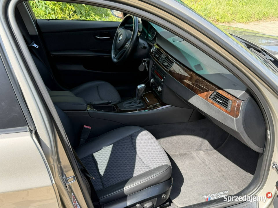BMW 318 BMW E90 318i 143 Automat 2010 Keyless automatyczna Gostyń