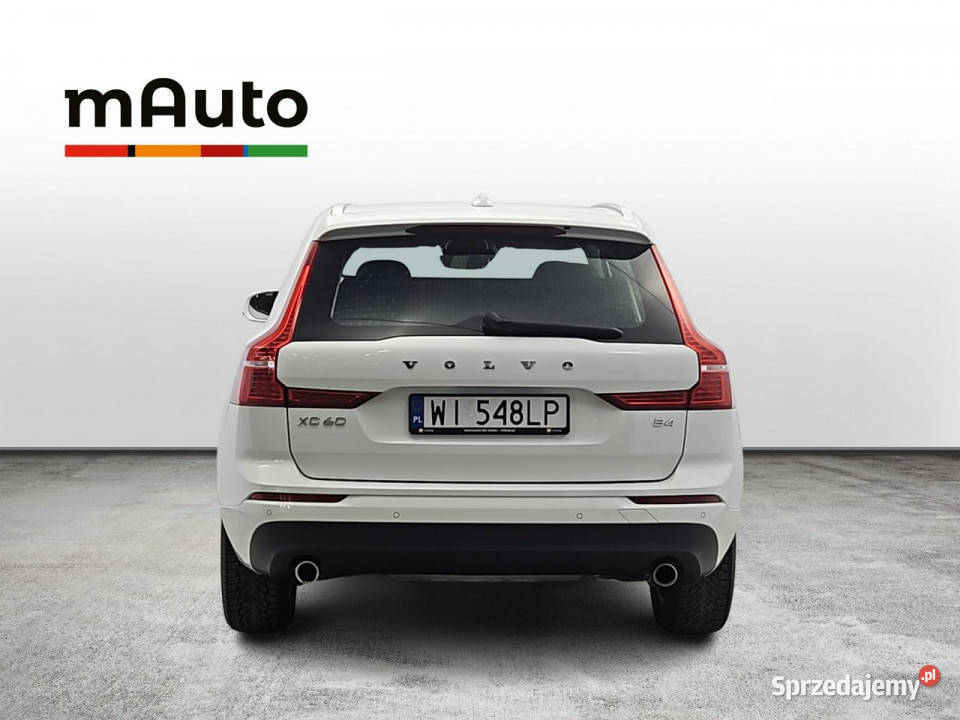 Volvo XC 60 B4 B Momentum Z Polskiego Salonu Warszawa