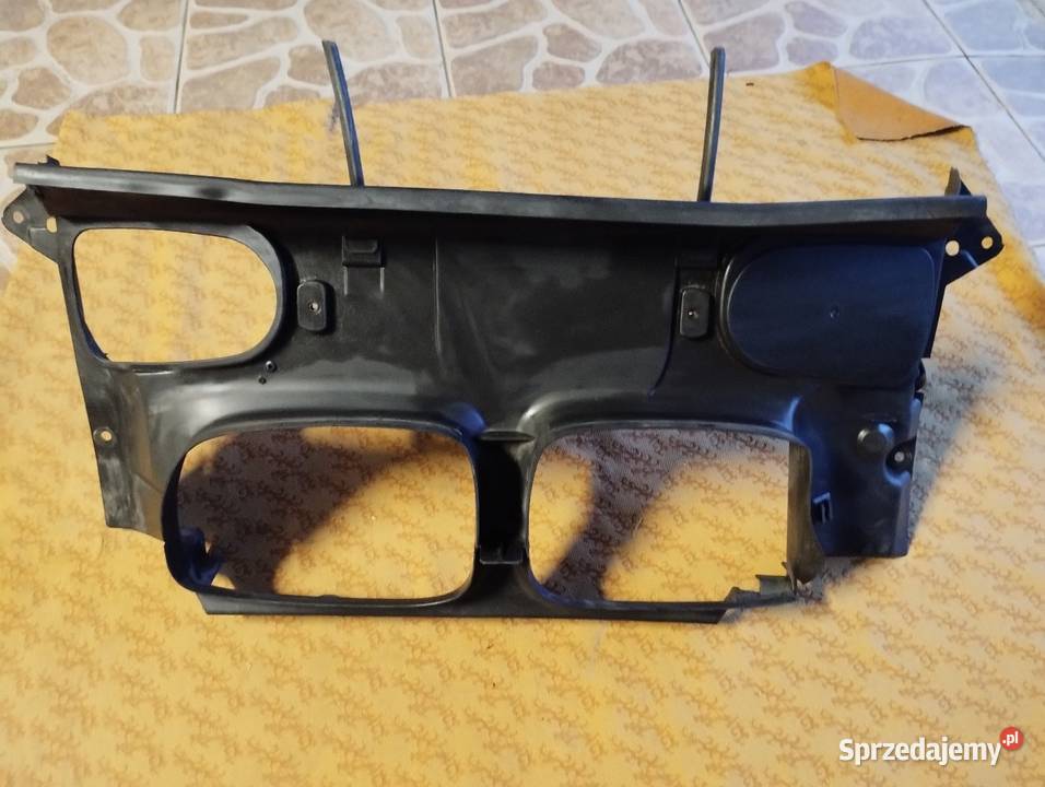 Obudowa wlotu powietrza Bachów