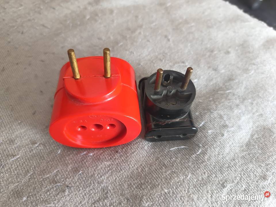 Dwa zabytkowe trójniki elektryczne Wronki