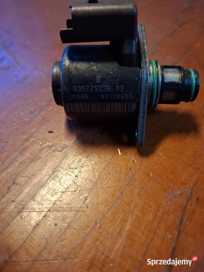 Zawór regulator ciśnienia paliwa Peugeot 14 20
