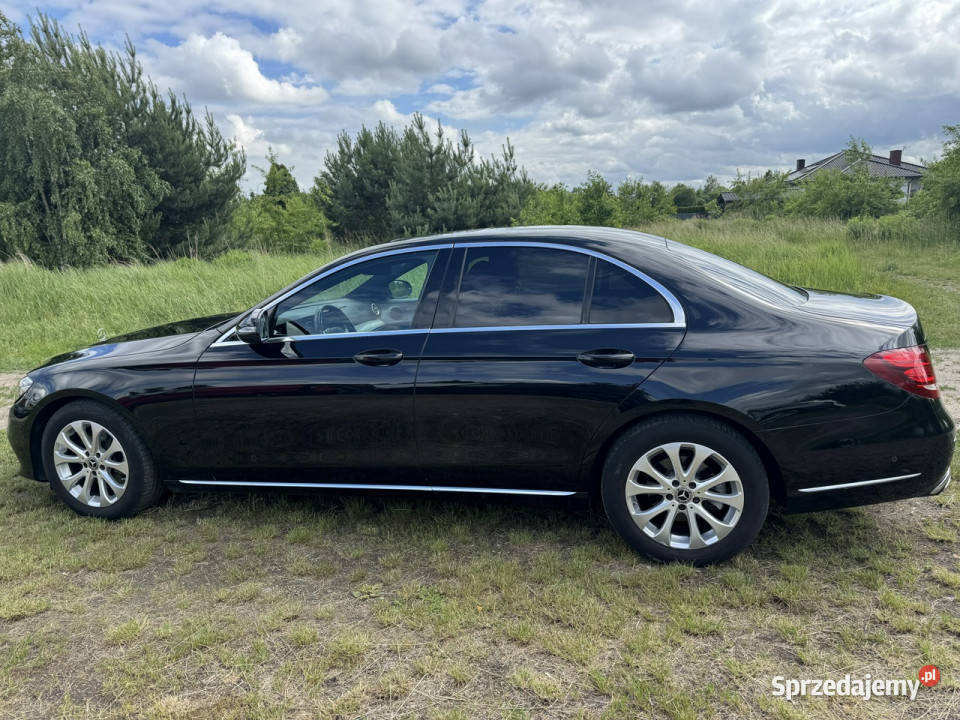 Mercedes E 220 Mercedes E220 d 20 Diesel 195 nieuszkodzony Turek