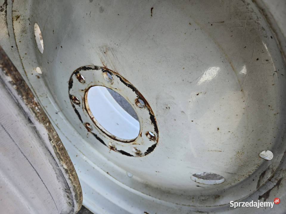 Felgi 2 sztuki RENAULT MASSEY FERGUSON MF 765 podlaskie Baliki sprzedam