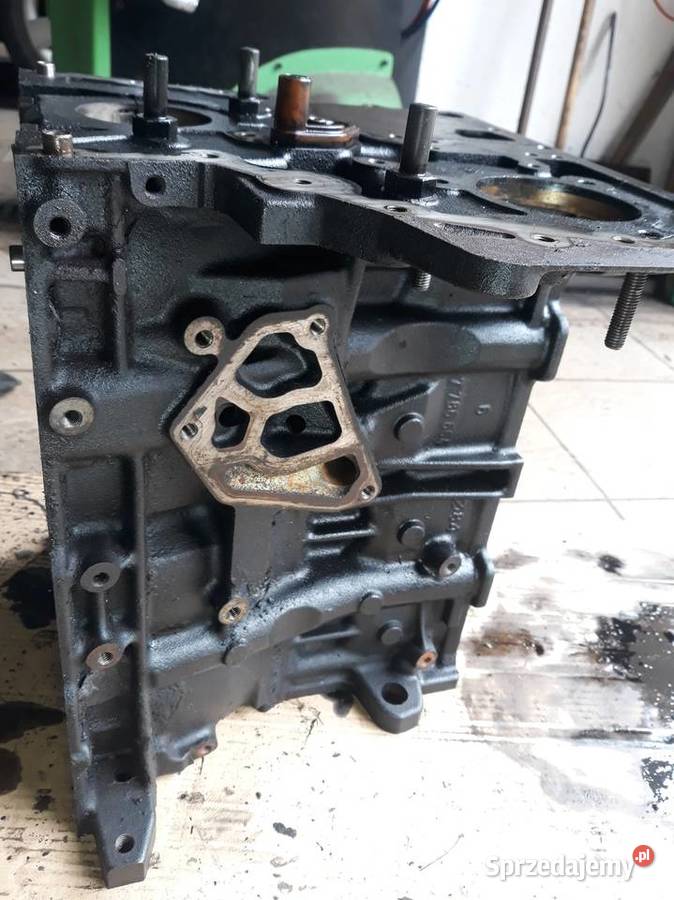Blok silnika bmw N47 CR stan