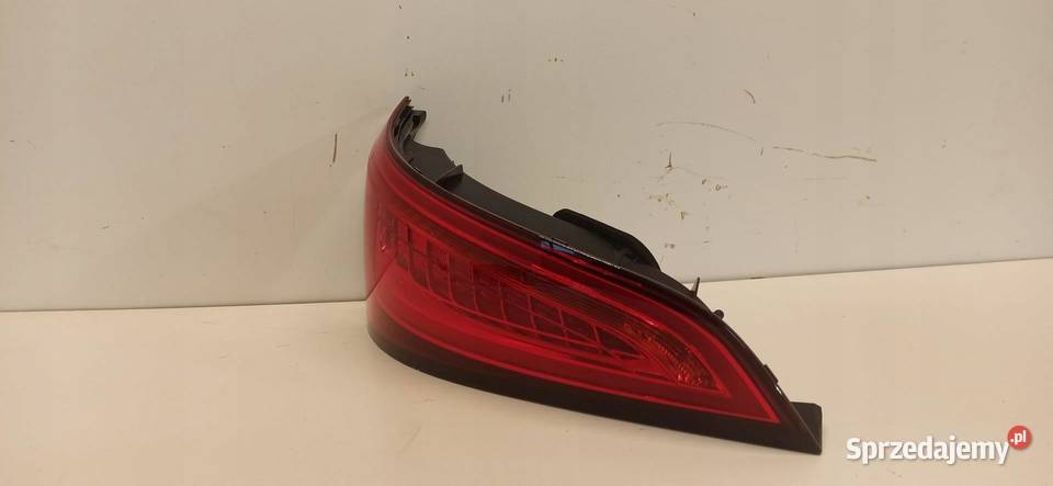 AUDI Q5 2015 LAMPA LEWY TYŁ LIFT 8R0945093C