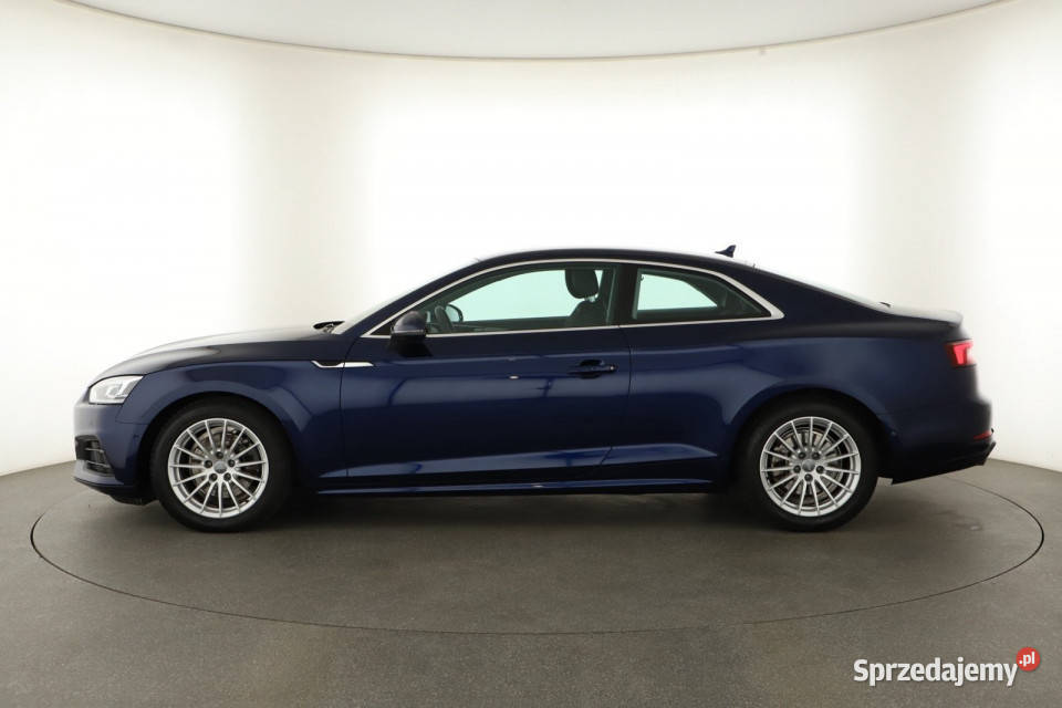 Audi A5 40 TFSI bluetooth