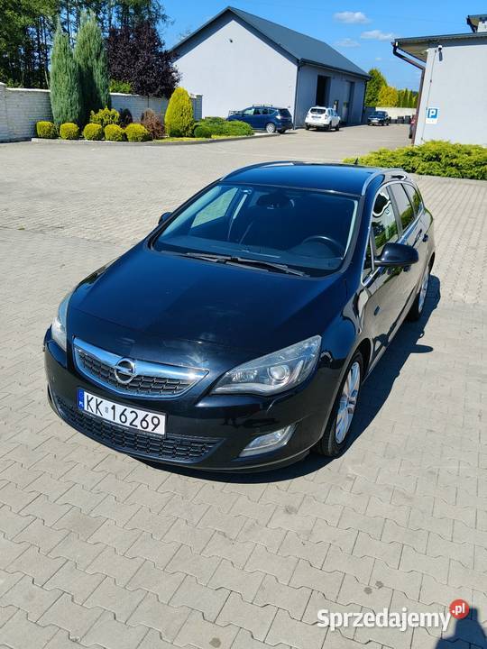 Opel Astra J kombi 14Turbo 140 bogate Zawiercie sprzedam