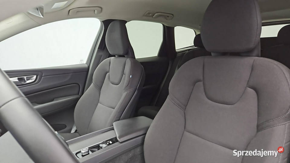Volvo XC 60 B4 B Core aut Z Polskiego Salonu isofix XC 60 Warszawa sprzedam
