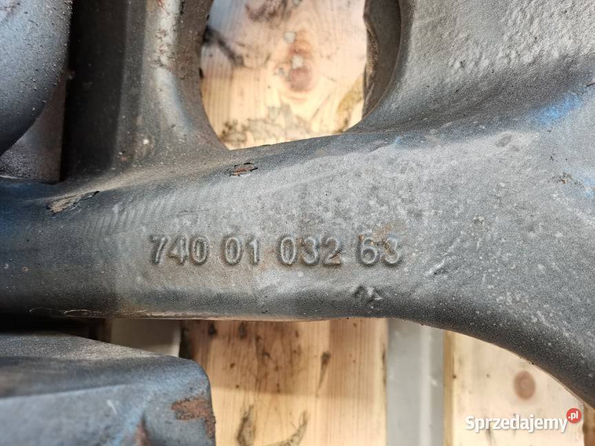 Wahacz 7300103962 Massey Ferguson 6714 Wilkowo sprzedam