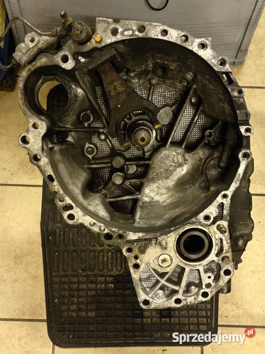 Toyota Rav4 20 D4D 2005 skrzynia biegów manualna osobowe Szczecin sprzedam