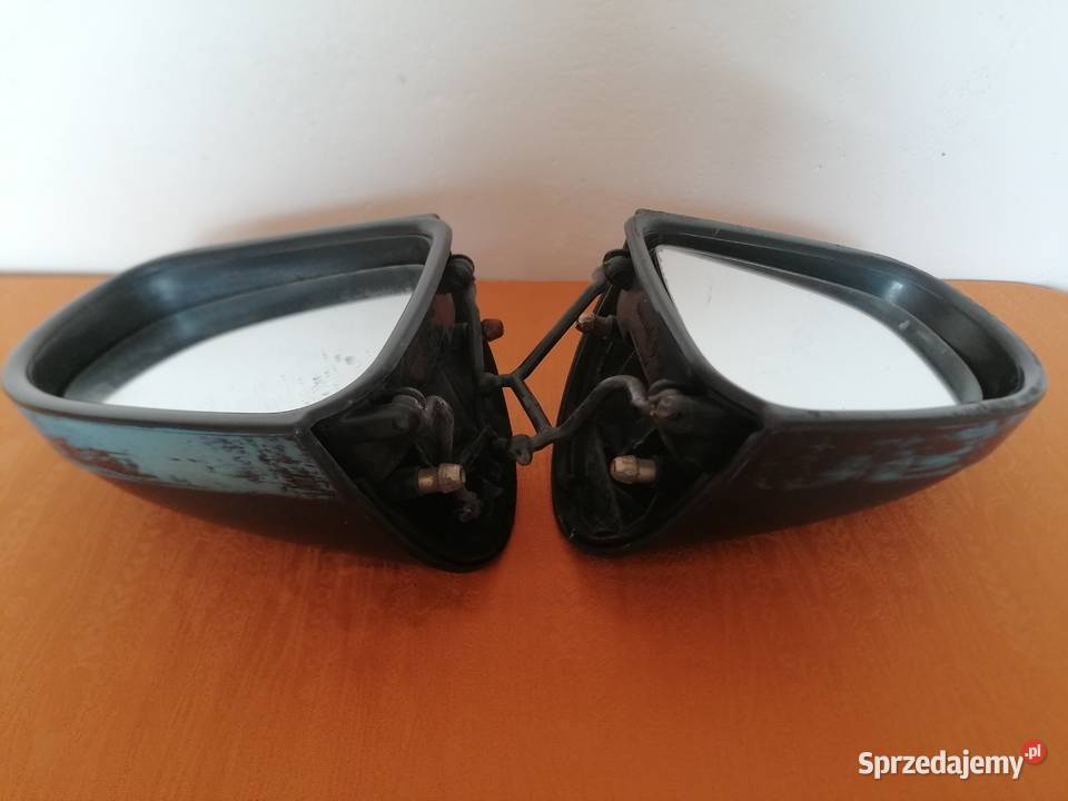 Lusterko prawe i lewe manualne Opel Corsa B osobowe łódzkie Łódź