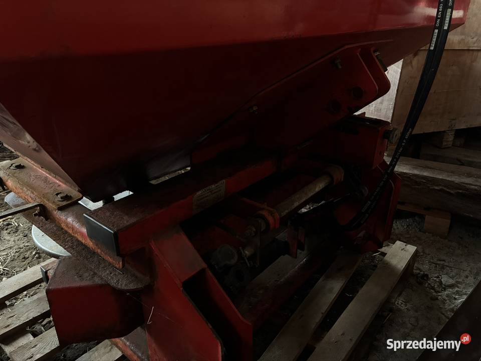 Rozsiewacz Jarmet 600 dwutalerzowy wielkopolskie