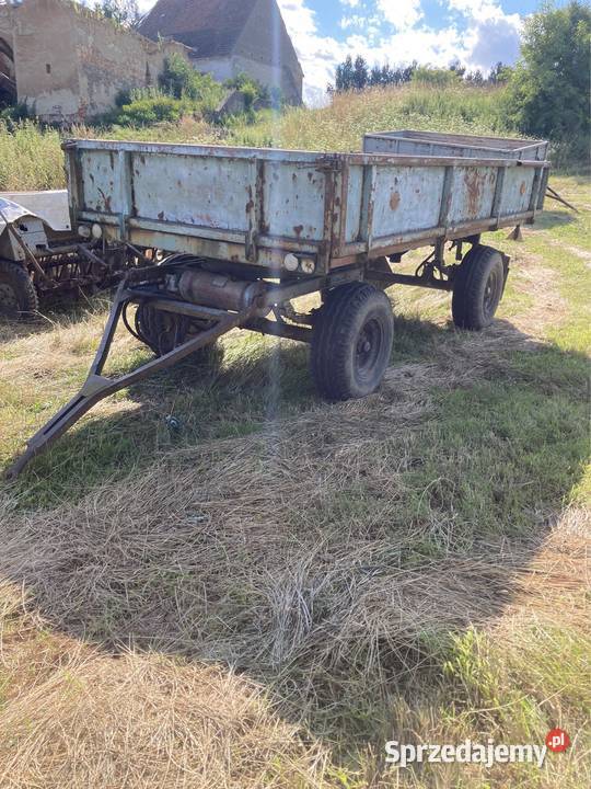 Przyczepa rolnicza D 47 WYWROTKA Przyczepy rolnicze dolnośląskie Niemcza
