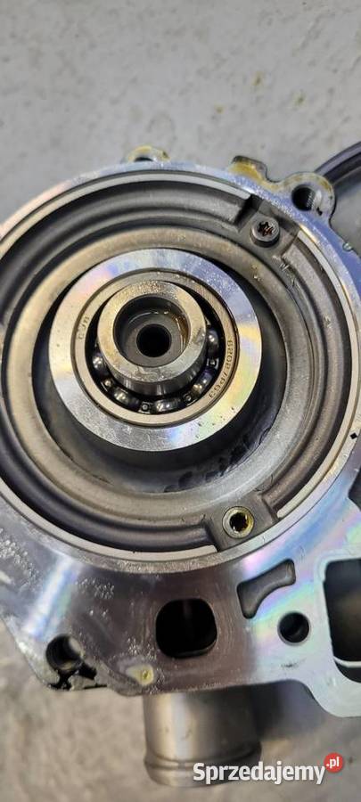 BMW F 750 GS POMPA WODY KAPA DEKIEL POKRYWA Pozostałe Nowy Tomyśl sprzedam
