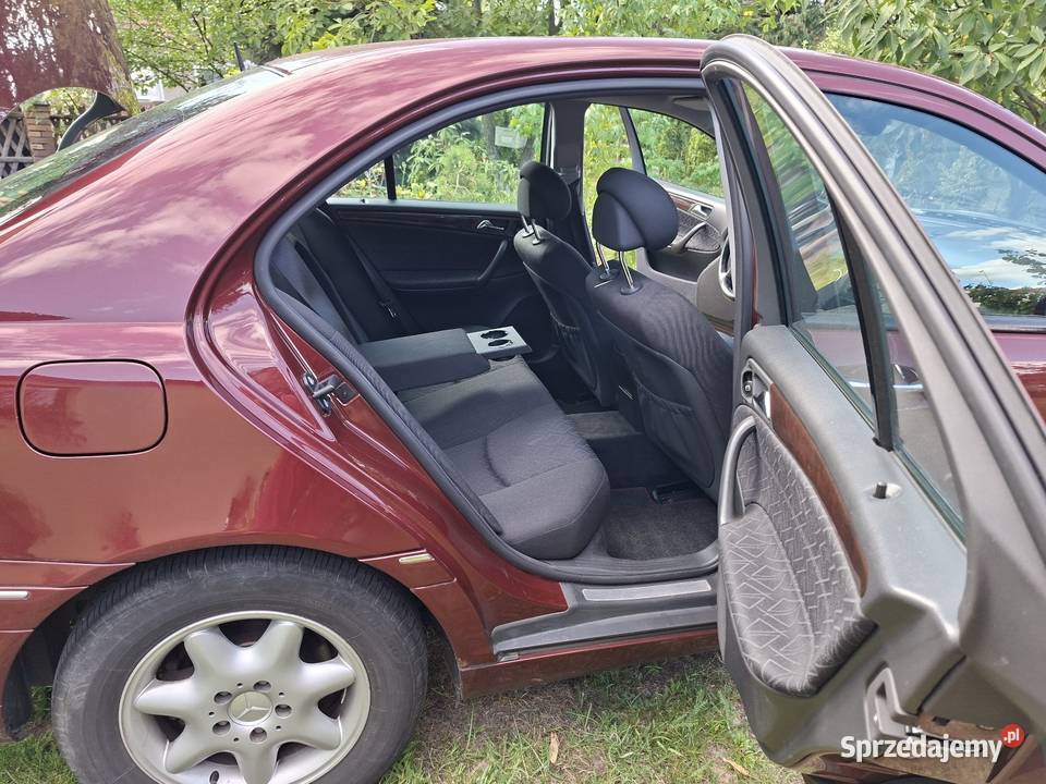 MercedesBenz Cklasa W203 sedan elektryczne szyby