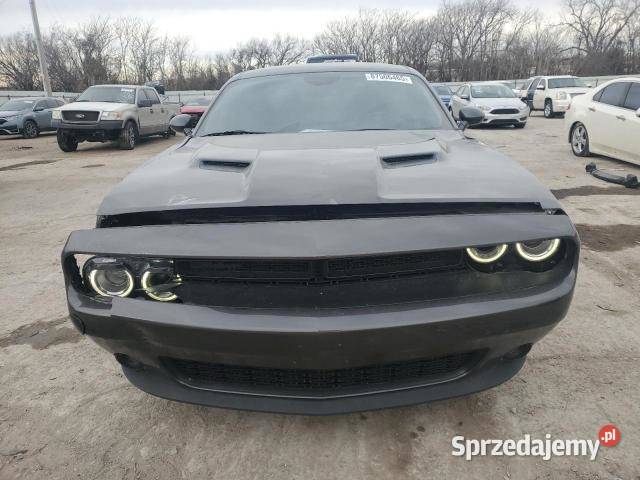 Dodge Challenger SXT 2021 36 305 mazowieckie Warszawa