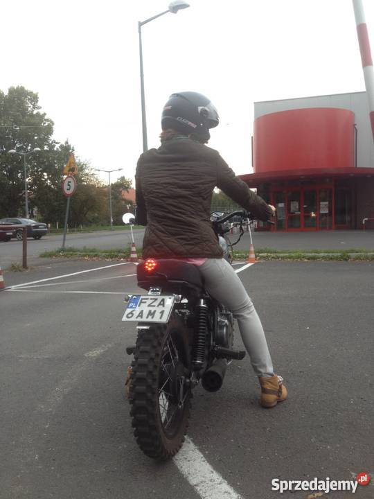 Motor Yamaha SR 250 Scrambler Street Flat