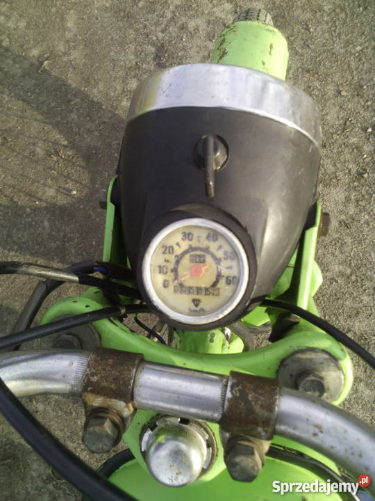 Romet 100 sprawny zarejestrowany i opłacony akryl Jasienica Rosielna sprzedam