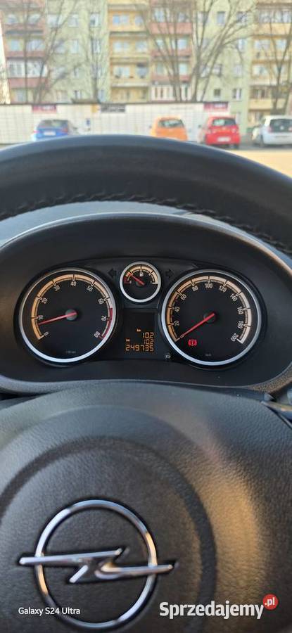 Opel Corsa D 14 16V 2010r 5 Drzwi dolnośląskie Wałbrzych