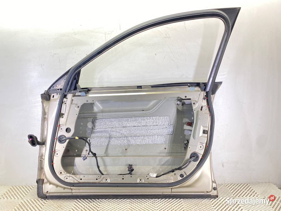 DRZWI PRAWY PRZÓD AUDI A8 D3 SedanLimuzyna 0210