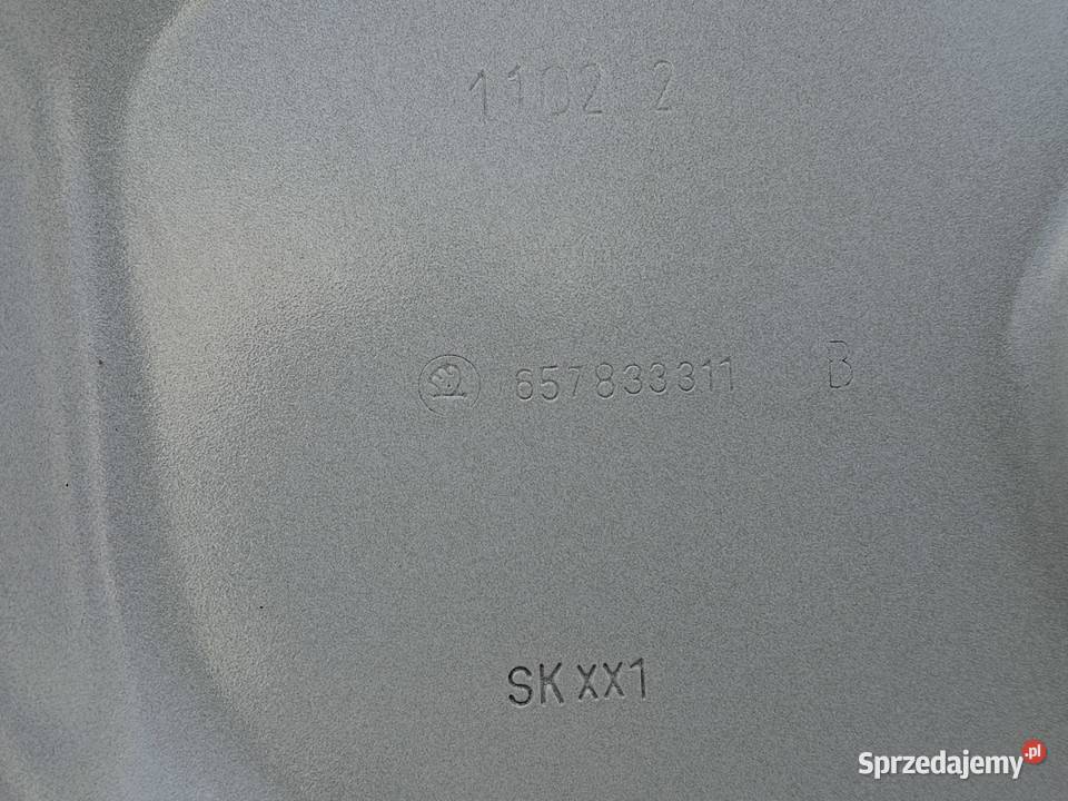 SKODA SCALA DRZWI LEWY TYŁ LEWE TYLNE 657833311 osobowe Drzwi Bieleń