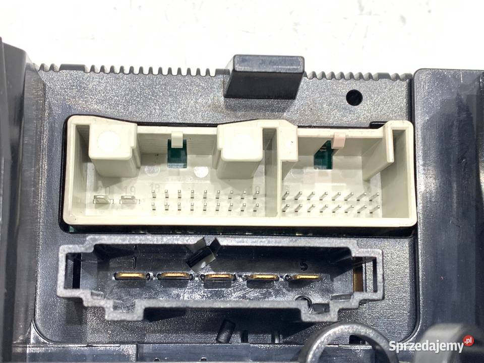 PANEL STEROWANIA NAWIEWU SKODA OCTAVIA II Kombi