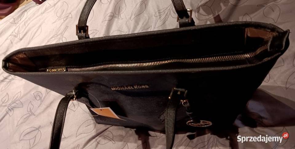 Czarna Torebka Damska Stylizowana na Michael Opole