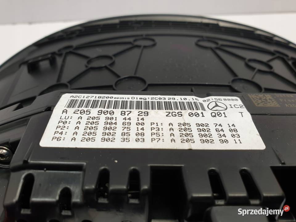 Mercedes A205 W205 22 CDI LICZNIK ZEGARY anglik Rudka