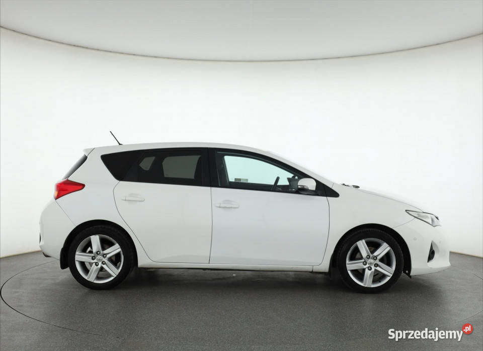 Toyota Auris 16 Valvematic 4/5 Piaseczno
