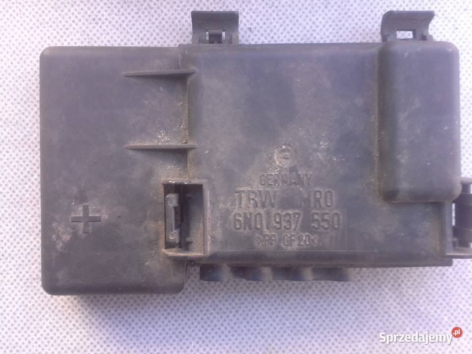Seat Arosa 10 skrzynka bezpieczników 6N0937550