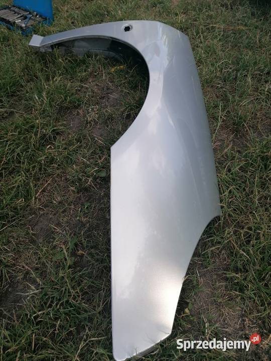 Błotnik prawy przód peugeot 407 EZRC Resko