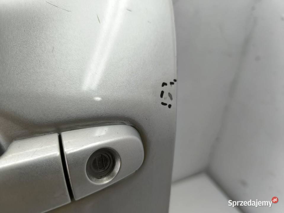 DRZWI LEWY PRZÓD KOMPLETNE TOYOTA AVENSIS II T25 wielkopolskie