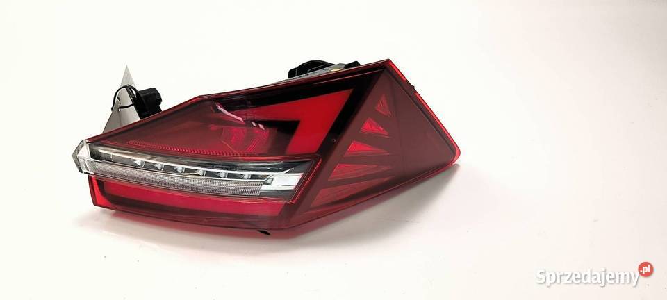 LAMPA LEWA TYŁ SKODA KAROQ FACELIFTING Pozostałe Lipno