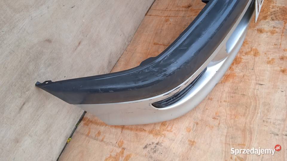 TOYOTA AVENSIS T22 ZDERZAK PRZÓD 1F7 Zbierkowo