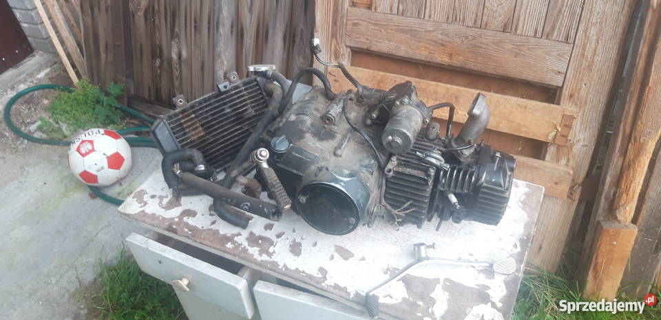 sprzedam silnik 130 chłodzony cieczą