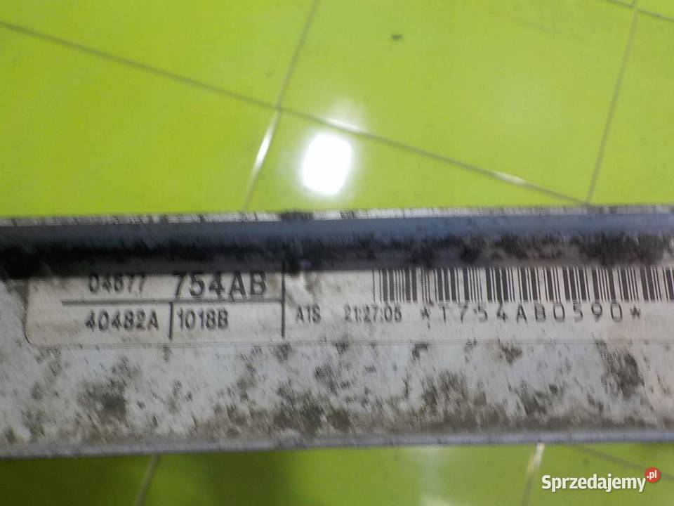 GRAND VOYAGER V 09r 28 CRD chlodnica wody mazowieckie Suków