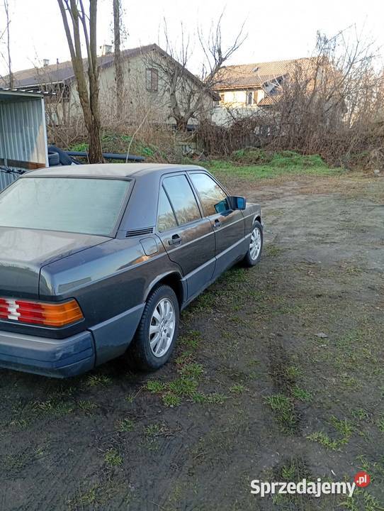 Mercedes w201 18 benzyna 1990r klasyk Żyrardów