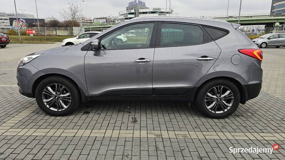 Hyundai ix35 4x4 LPG wersja Full 1999cm3 mazowieckie Warszawa