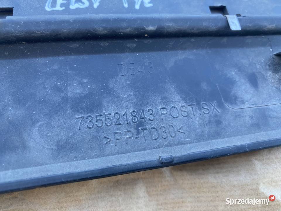 Listwa Drzwi Fiat 500L Lewy Tył Jasienica