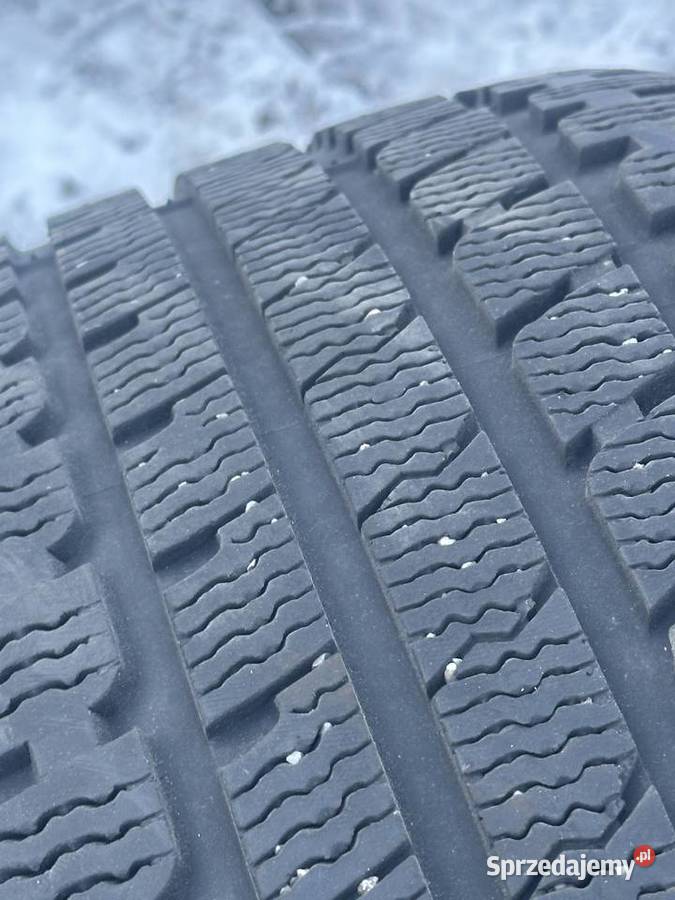 Opony zimowe 22540 R18 Siedlce