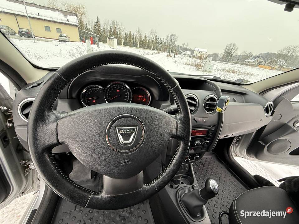 Dacia Duster 16 SCe Access SS 2015 r do Otrębusy sprzedam
