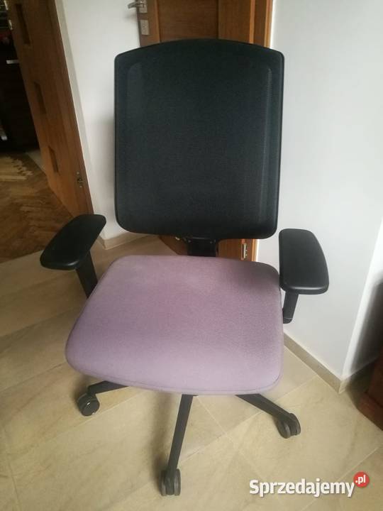 Fotel biurowy obrotowy z regulacją Katowice