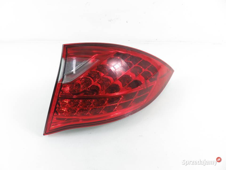 LAMPA PRAWA TYLNA PORSCHE CAYENNE II 92A
