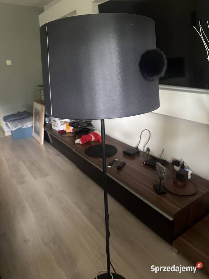 Lampa stojąca czarna Zgierz
